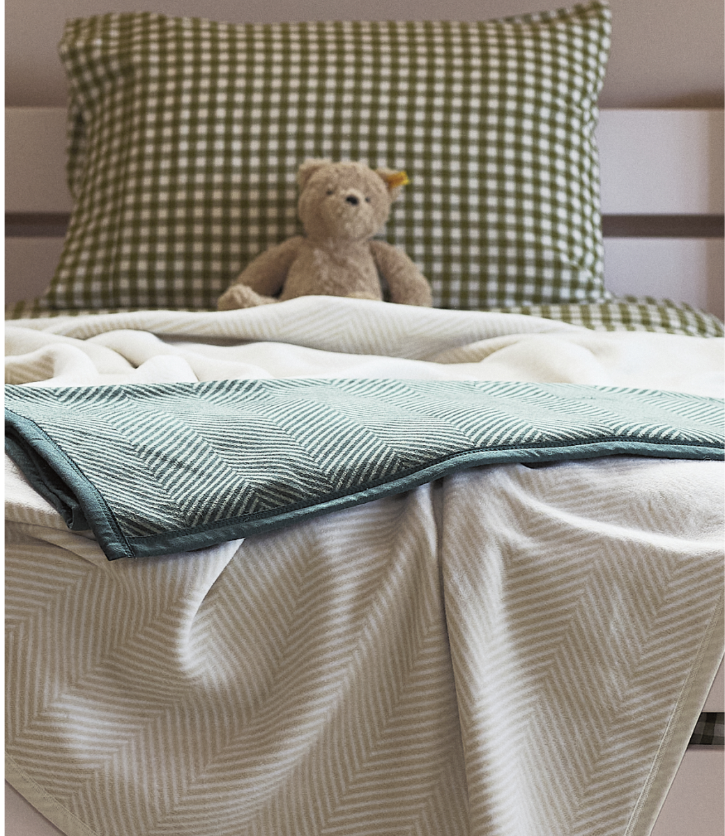 Harborview Herringbone Forest Green Midi Blanket