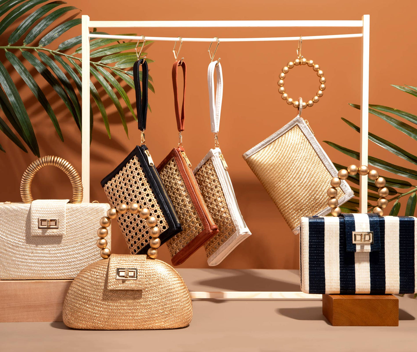 Cream + Gold Clutch - Soli + Sun