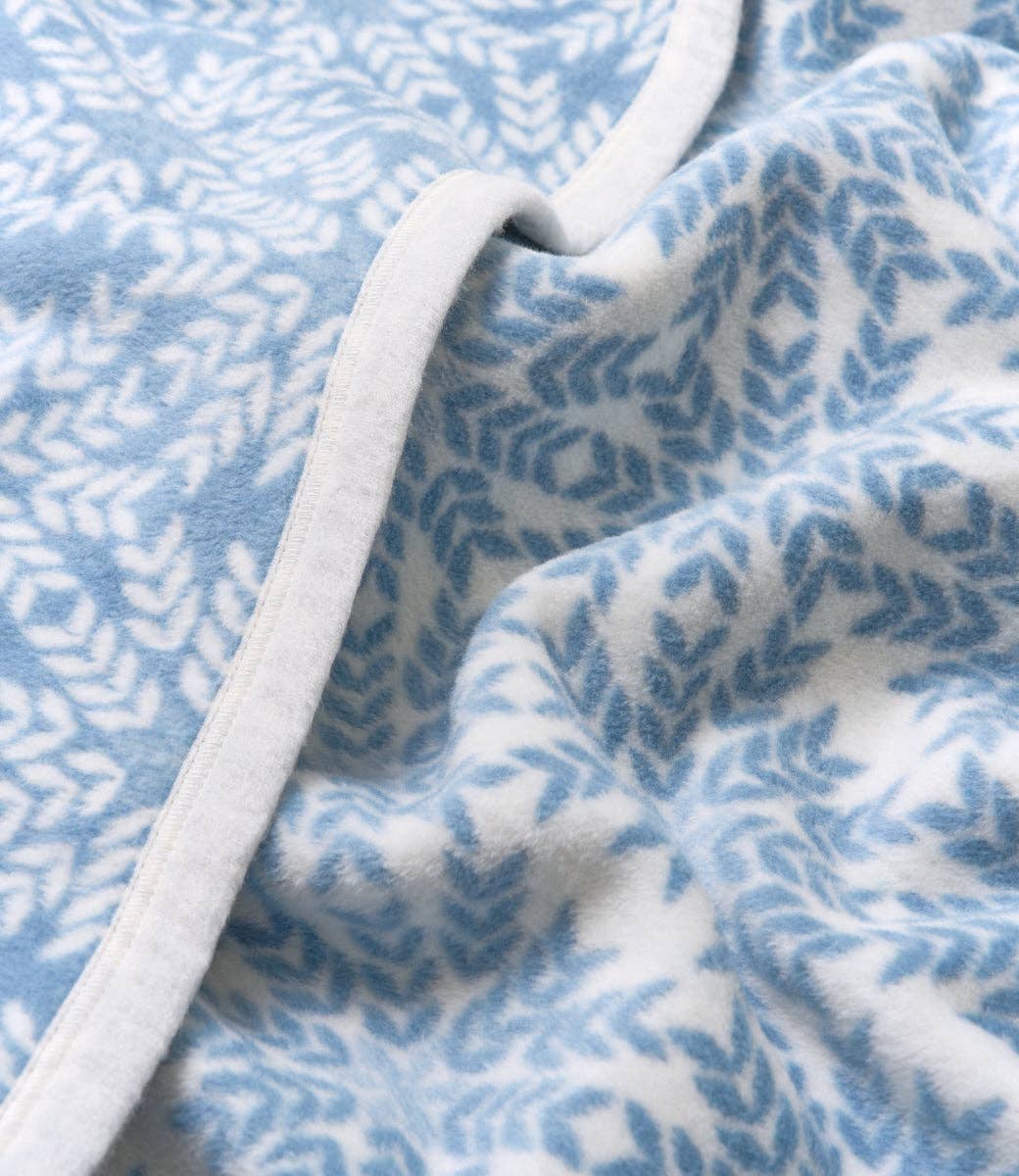 Nordic Frost Blanket - Chappywrap