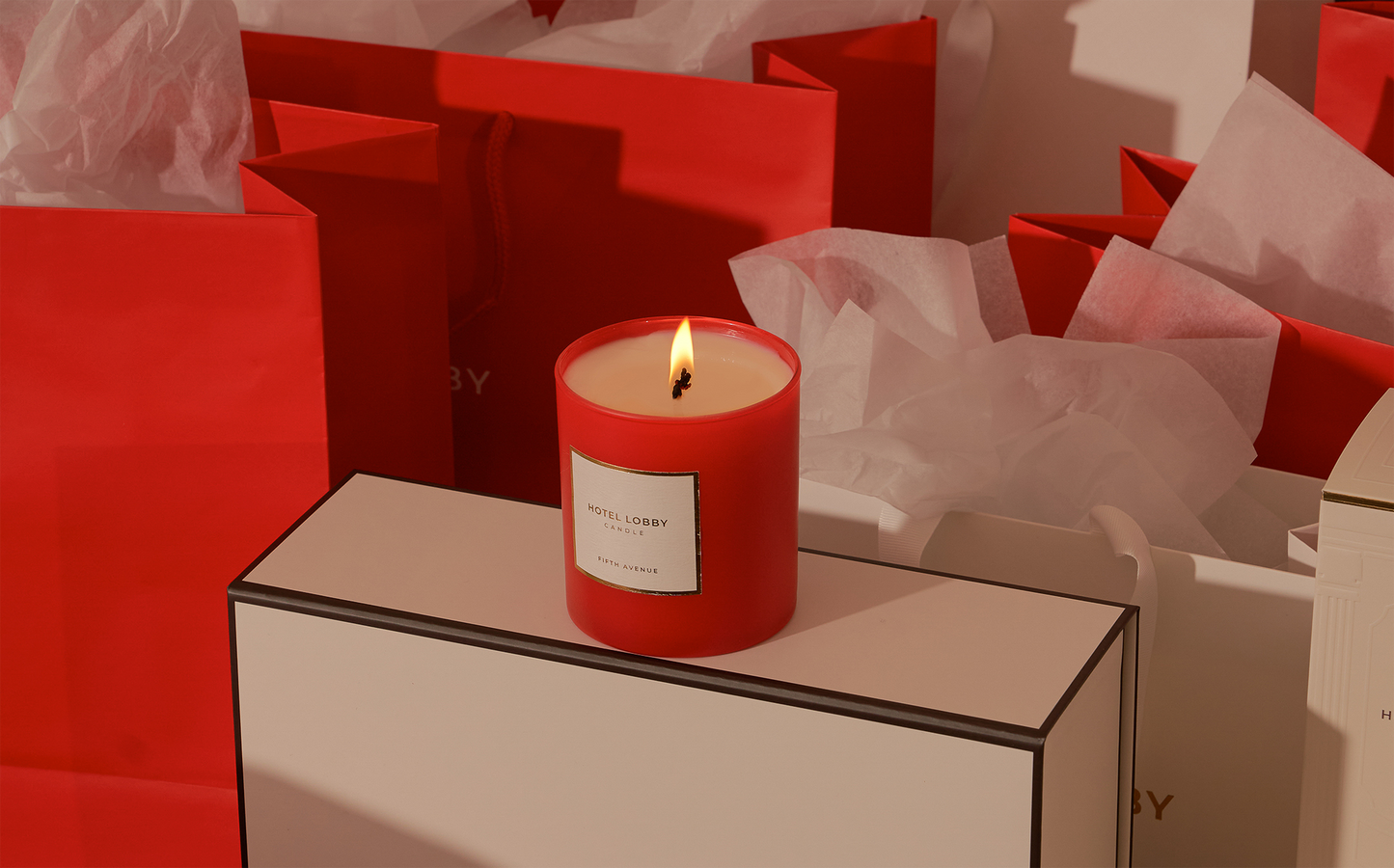 Fifth Avenue - Holiday Scented Candle - Hotel Lobby
