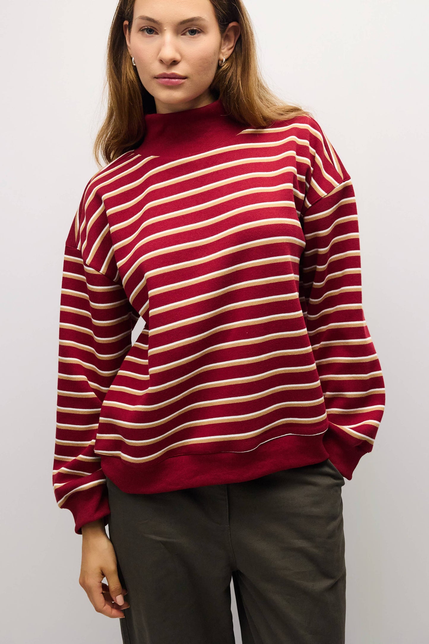 The Charlie Sweater Mock Sweatshirt - Red