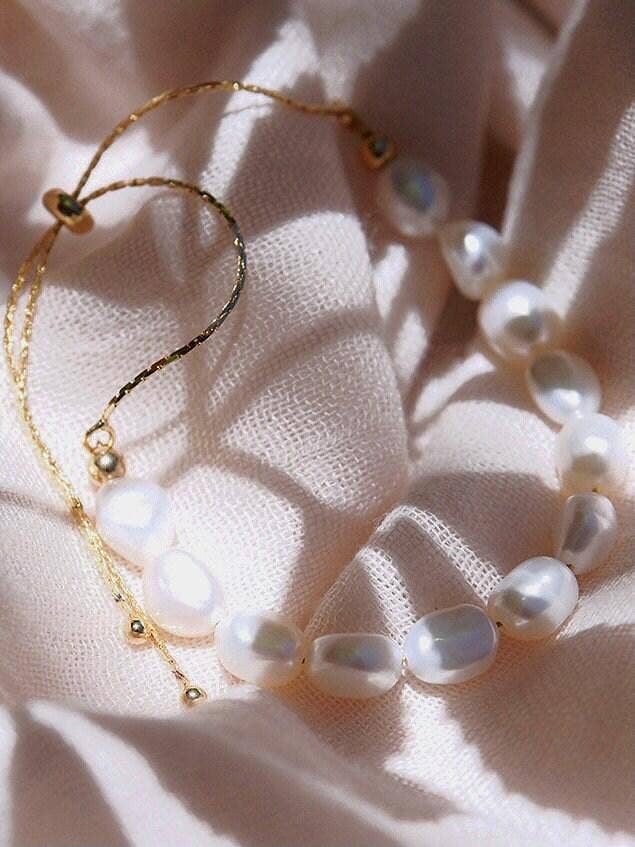 White Pearl Bracelet with Adjustable Gold Chain