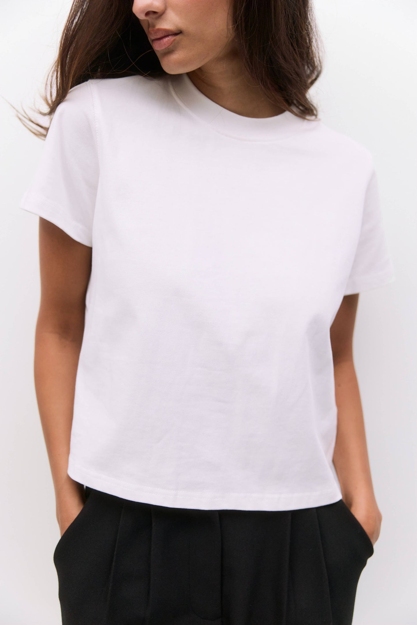 The Lanie Top Women's Heavyweight Cotton T-Shirt - White