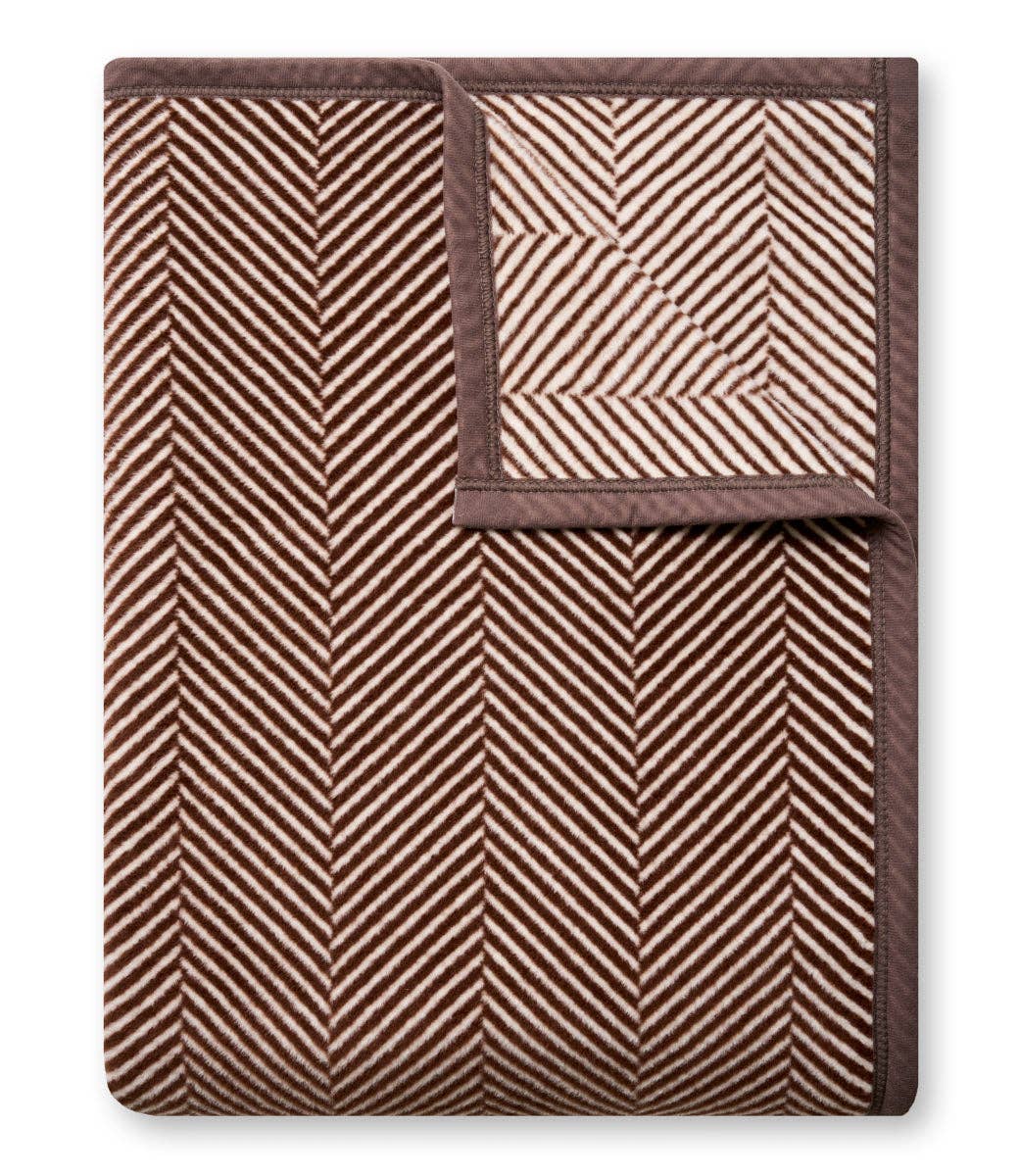 Harborview Herringbone Chocolate Blanket - Chappywrap