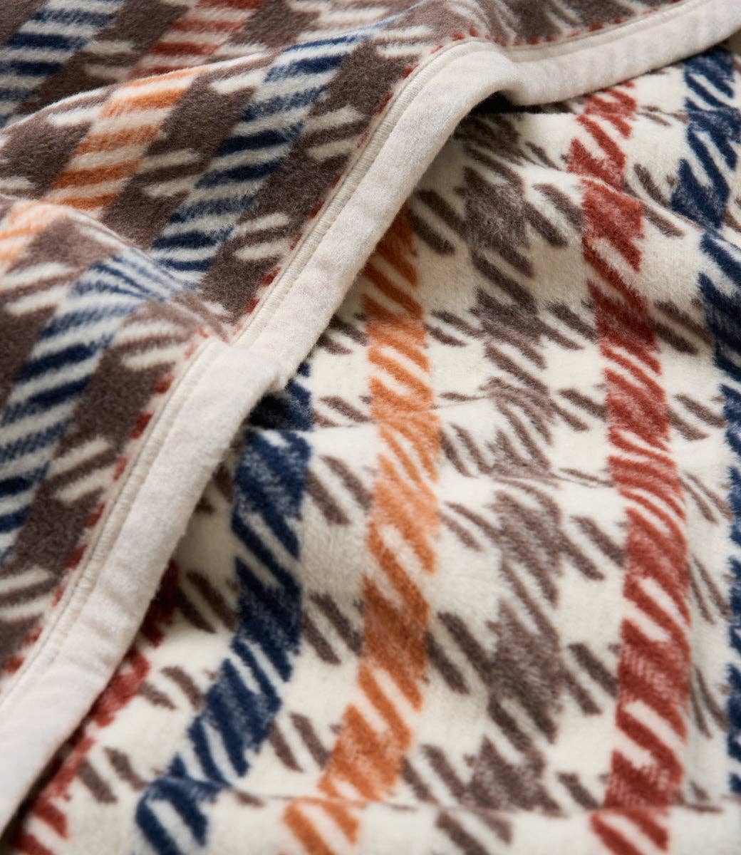 Hampton Houndstooth Blanket - Chappywrap