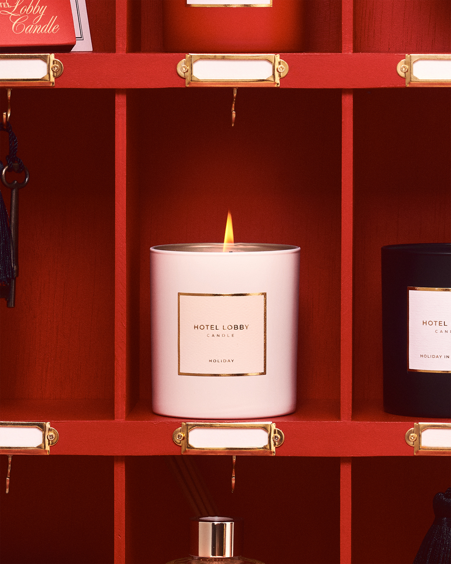 Holiday - Holiday Scented Candle - Hotel Lobby