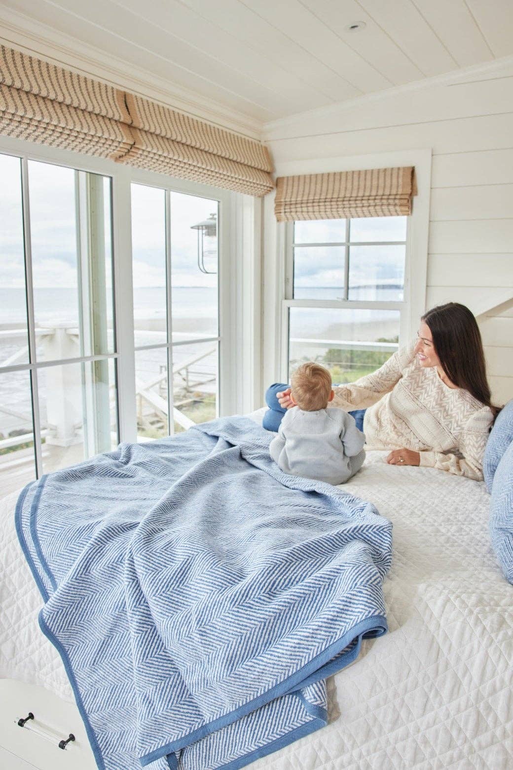 Harborview Herringbone Cornflower Blanket - Midi