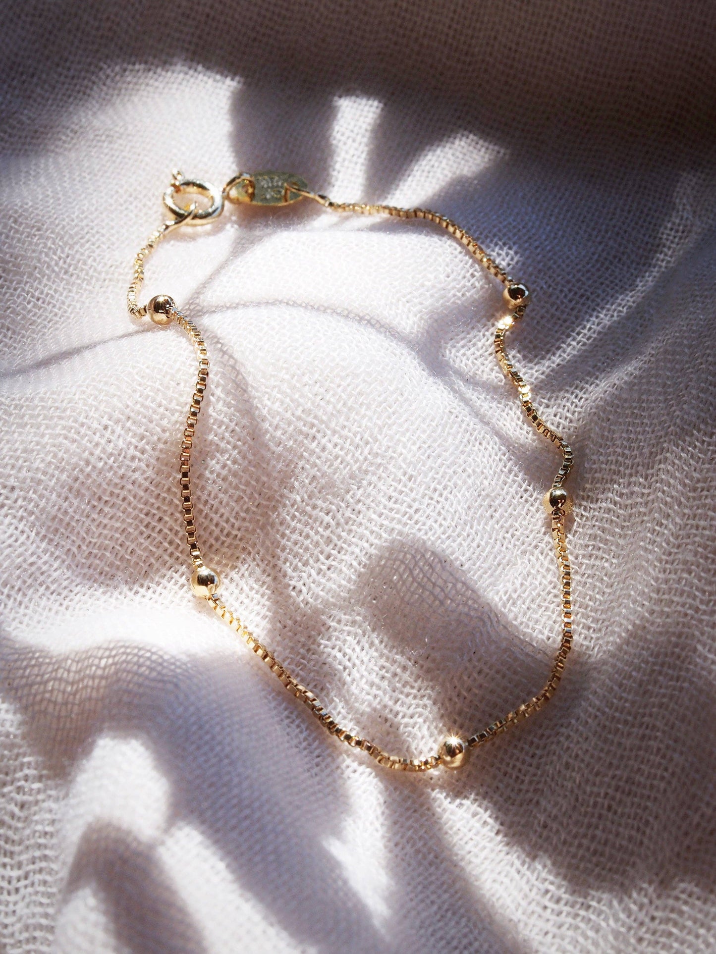 Delicate Satellite Box Chain Bracelet - 7 in