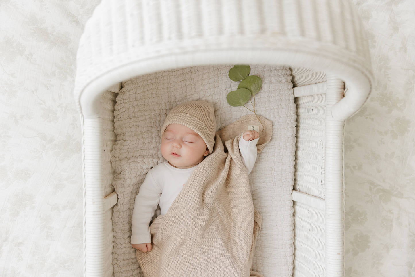 Luxe - 100% Organic Cotton Knit Blanket + Hat Boxed Gift Set - Blush Pink