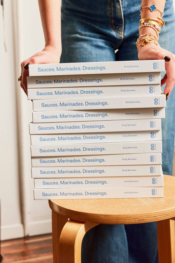 Sauces. Marinades. Dressings. Book by Emmy Eats