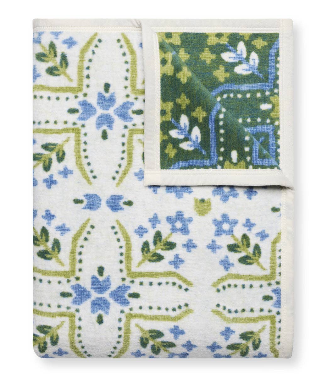 Farmhouse Flowers Blanket - Chappywrap