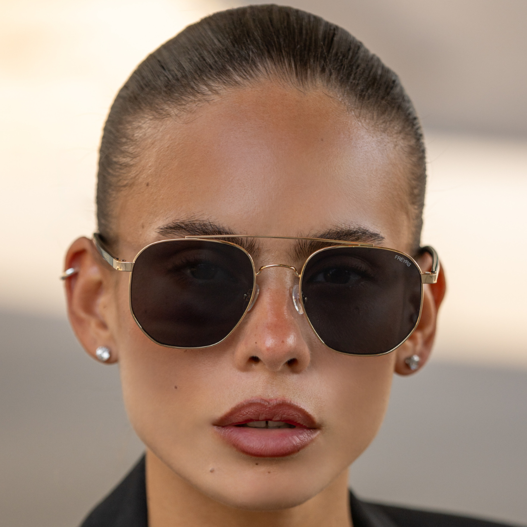 Austin Unisex Sunglasses - Gold + Green - FREYRS