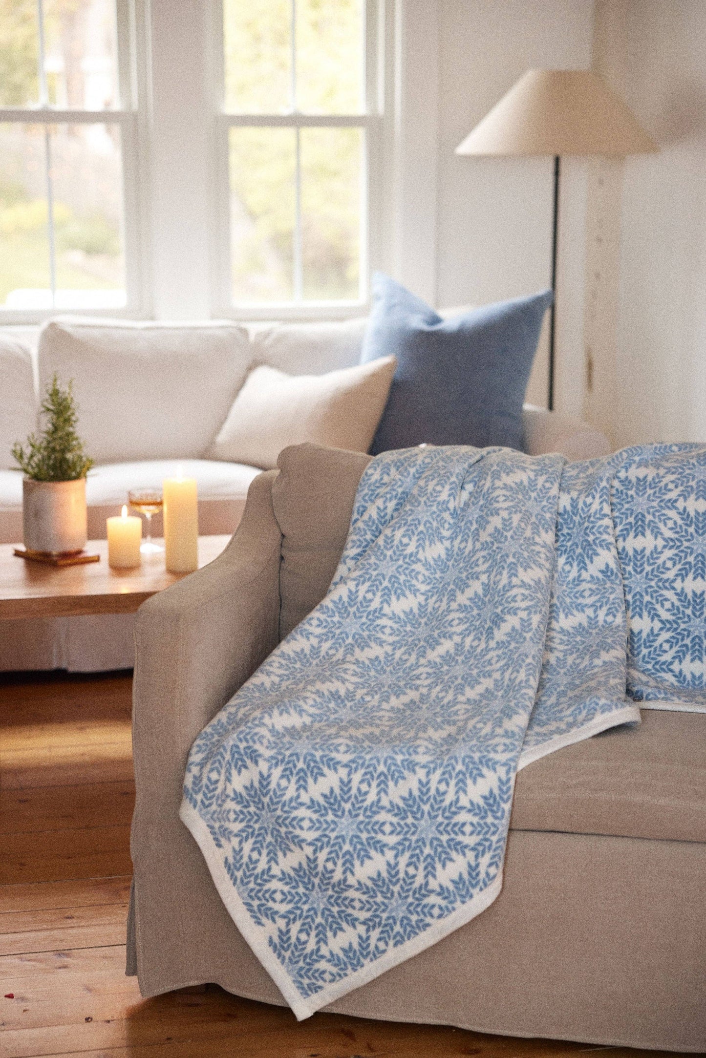 Nordic Frost Blanket - Chappywrap