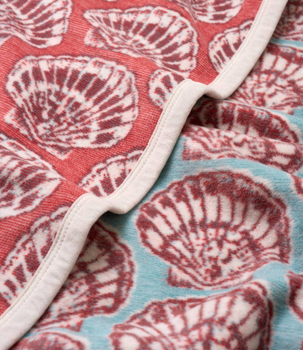 Painted Shells Blanket - Chappywrap