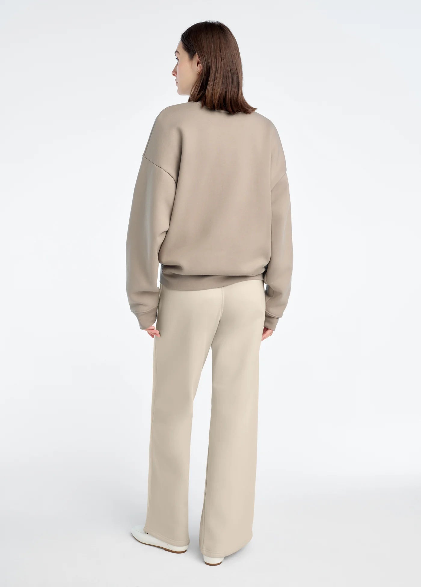 The Collegiate Sweatshirt - Soft Taupe Gardenia
